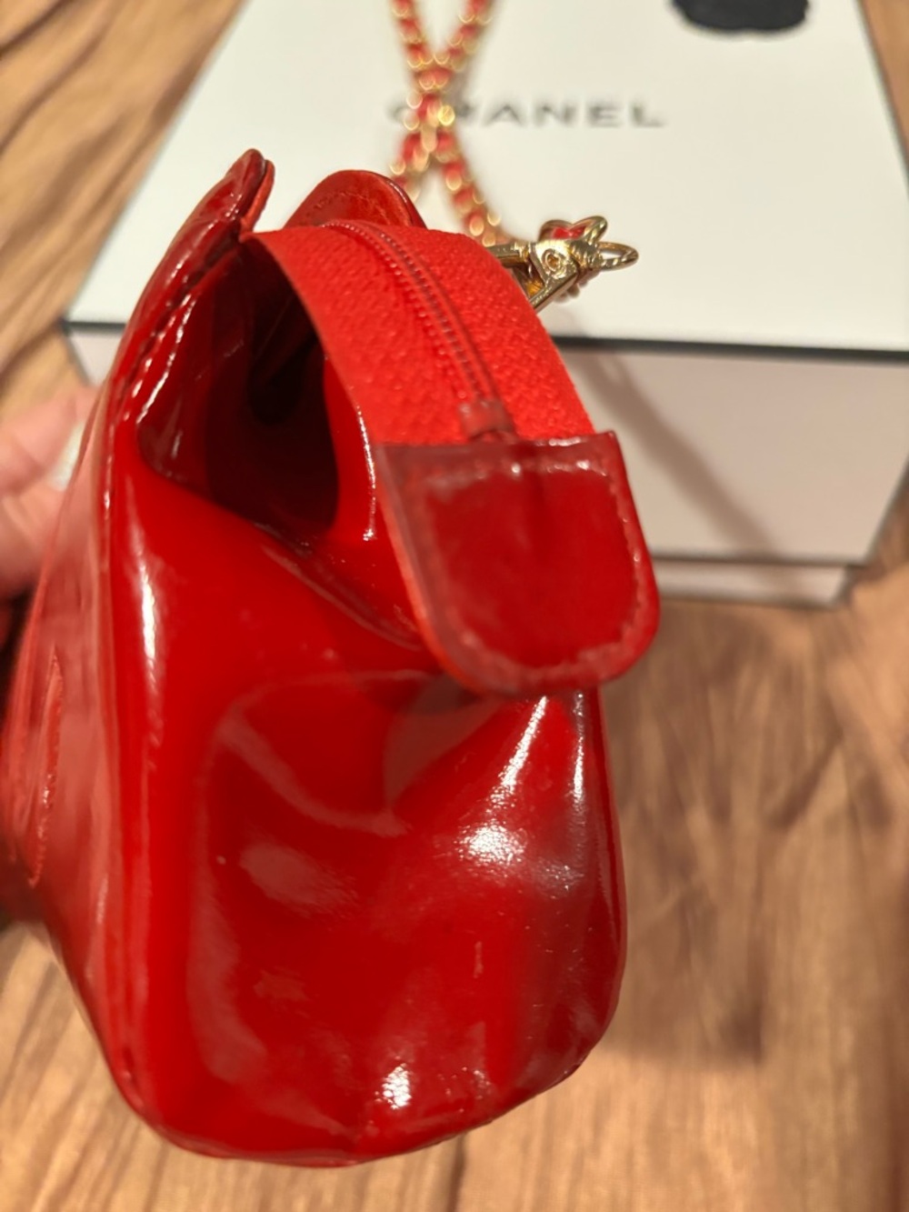 AUTHENTIC CHANEL Red Patent Leather Pouch Crossbody - Picture 3 of 8
